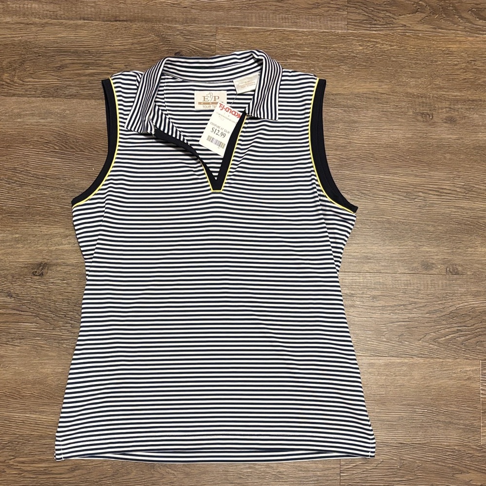 brand new women’s golf top